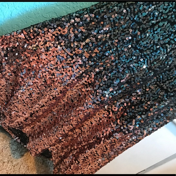 Sequin prom dress - Picture 5 of 7